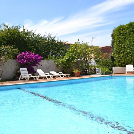 Hotel Amandi O Grove Bagian luar foto