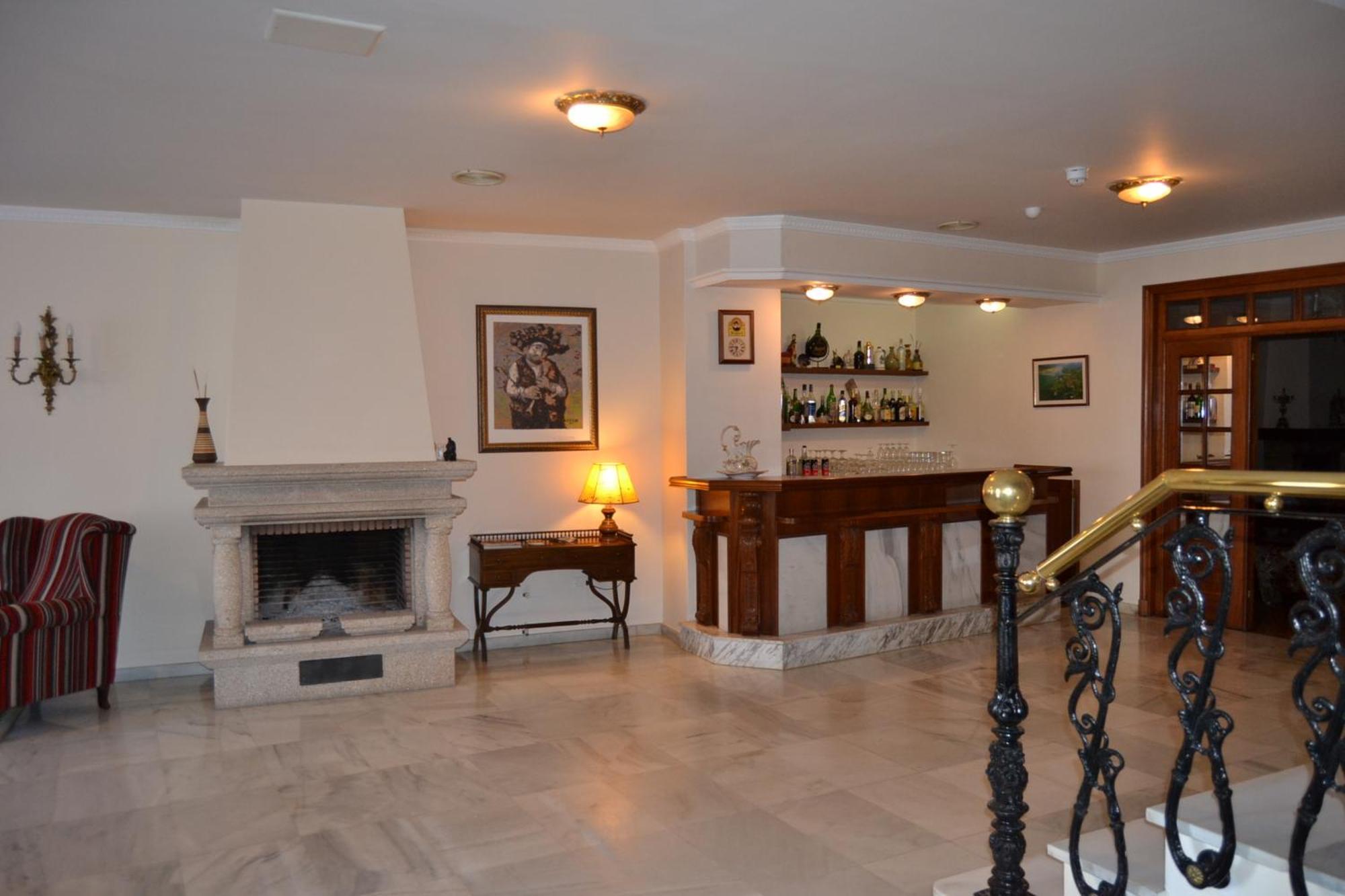 Hotel Amandi O Grove Bagian luar foto